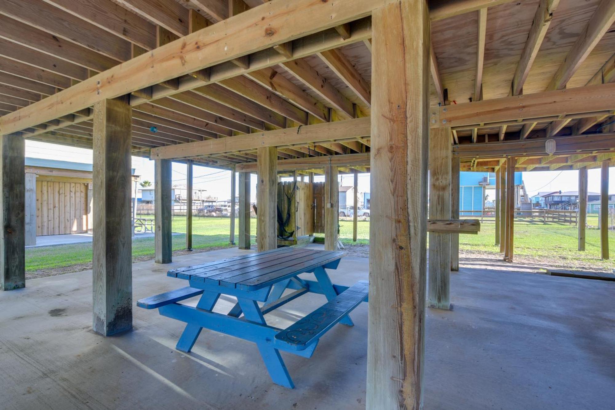 Beautiful Beach House with Sunset View&Large Deck! Surfside Beach Exterior foto