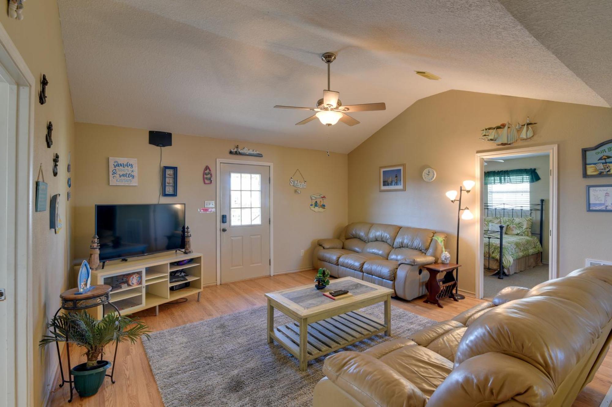 Beautiful Beach House with Sunset View&Large Deck! Surfside Beach Exterior foto
