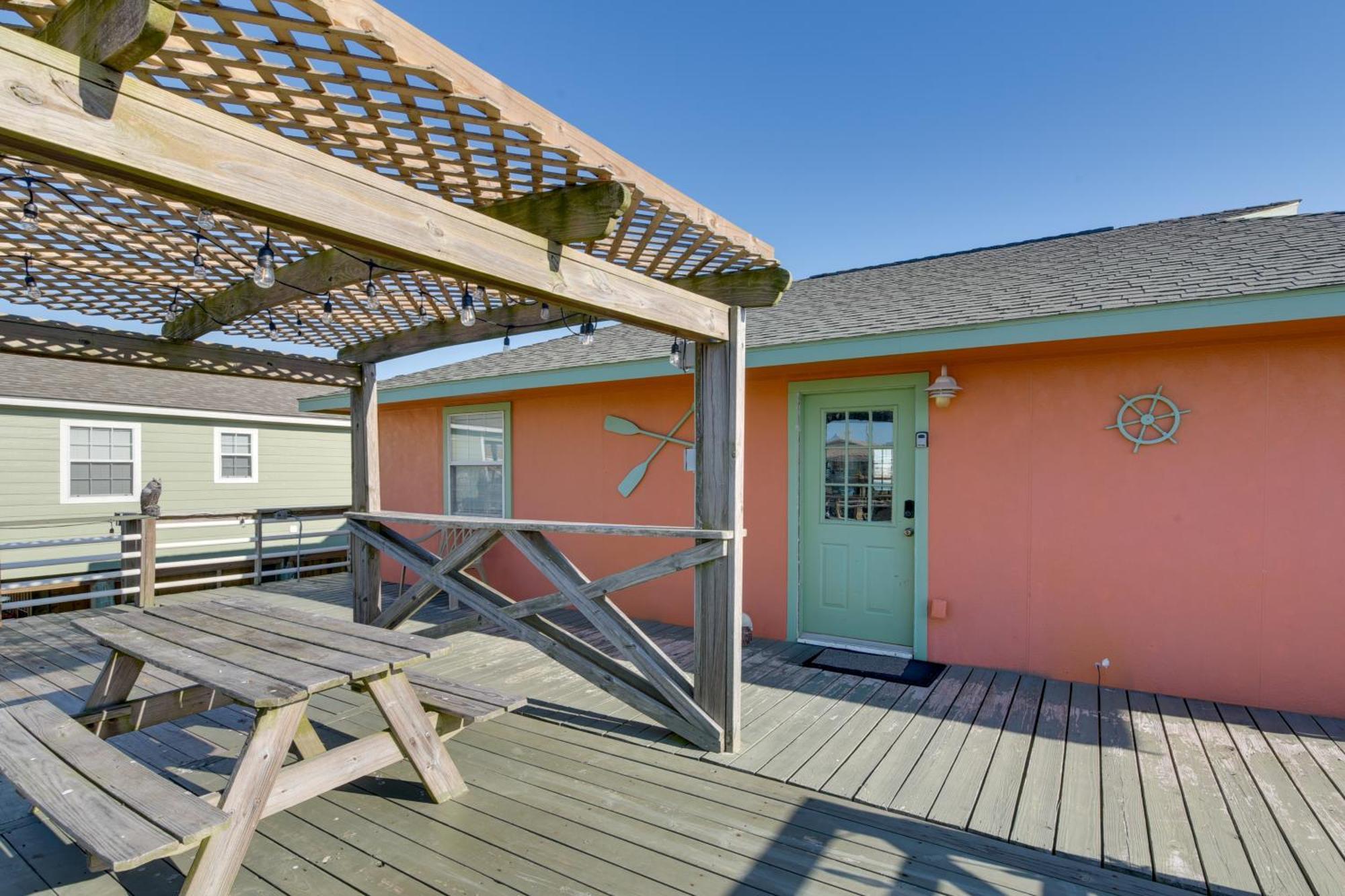 Beautiful Beach House with Sunset View&Large Deck! Surfside Beach Exterior foto