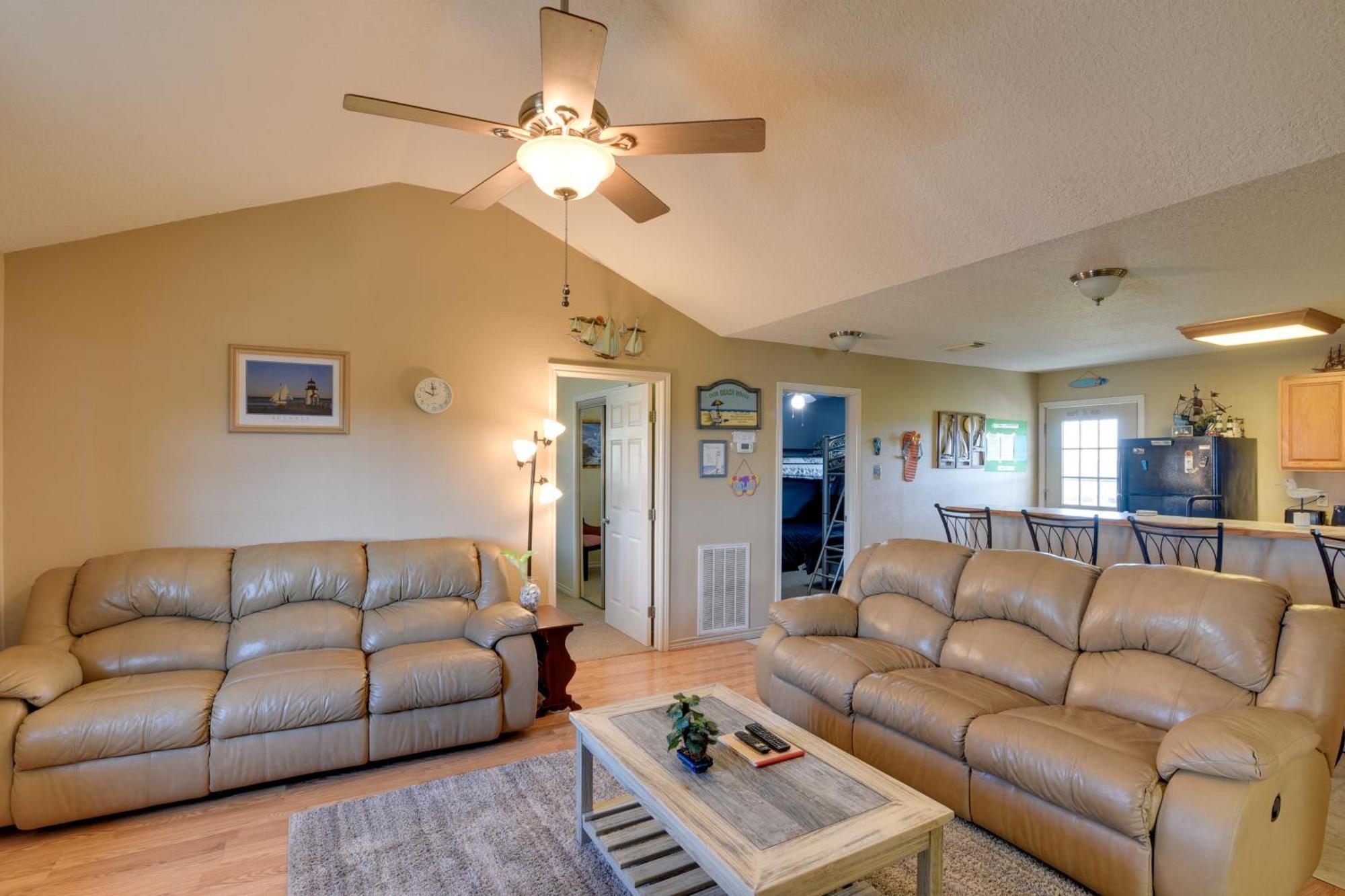 Beautiful Beach House with Sunset View&Large Deck! Surfside Beach Exterior foto