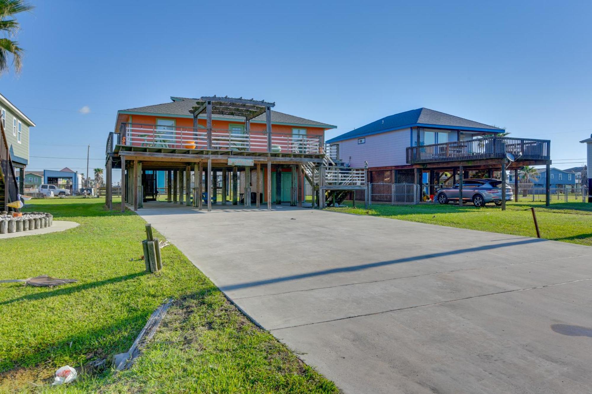 Beautiful Beach House with Sunset View&Large Deck! Surfside Beach Exterior foto
